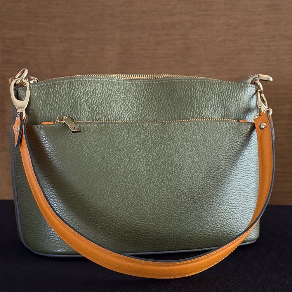 DIVINA FIRENZE Italian OliveGrn Pebble Leather GldTone Hardware Shoulder Handbag